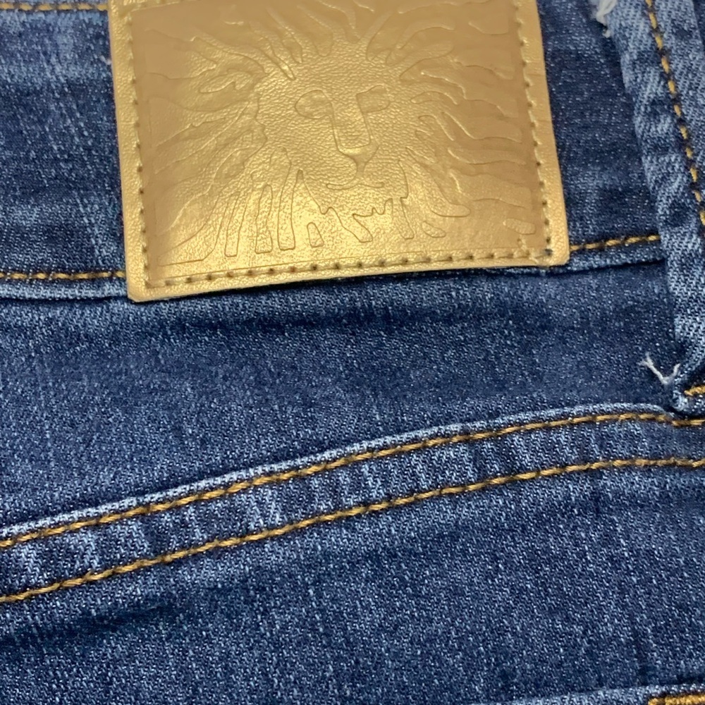 Anne Klein Women's Blue Denim Shorts - Picture 5 of 11